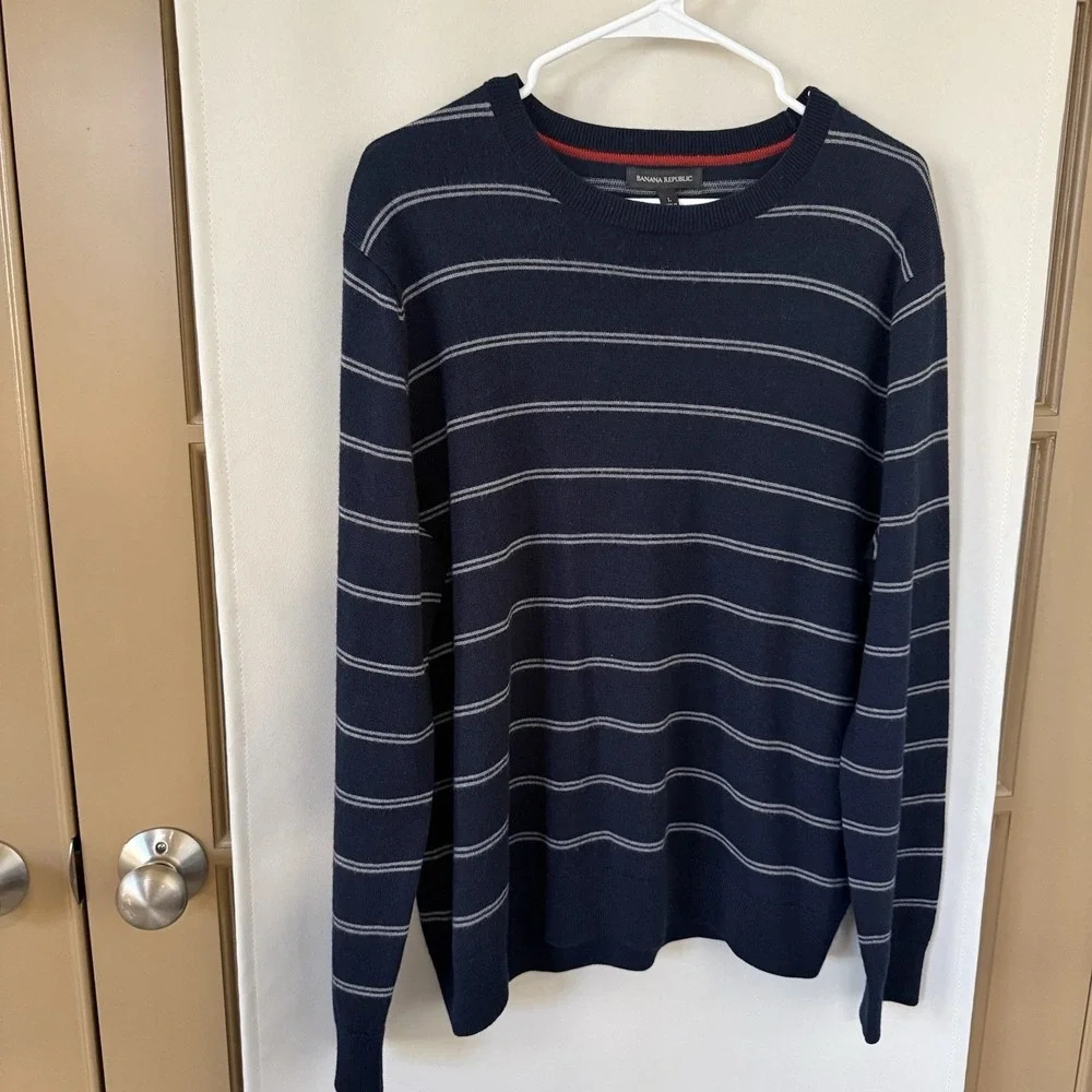 J. Crew Men's‎ Large Navy Blue Grey Stripe Merino Wool Blend Long Sleeve Sweater